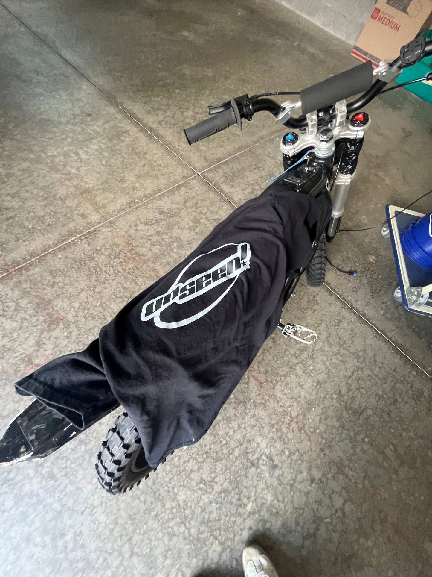 UNSEEN shirt/black