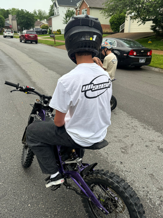 UNSEEN Shirt/white